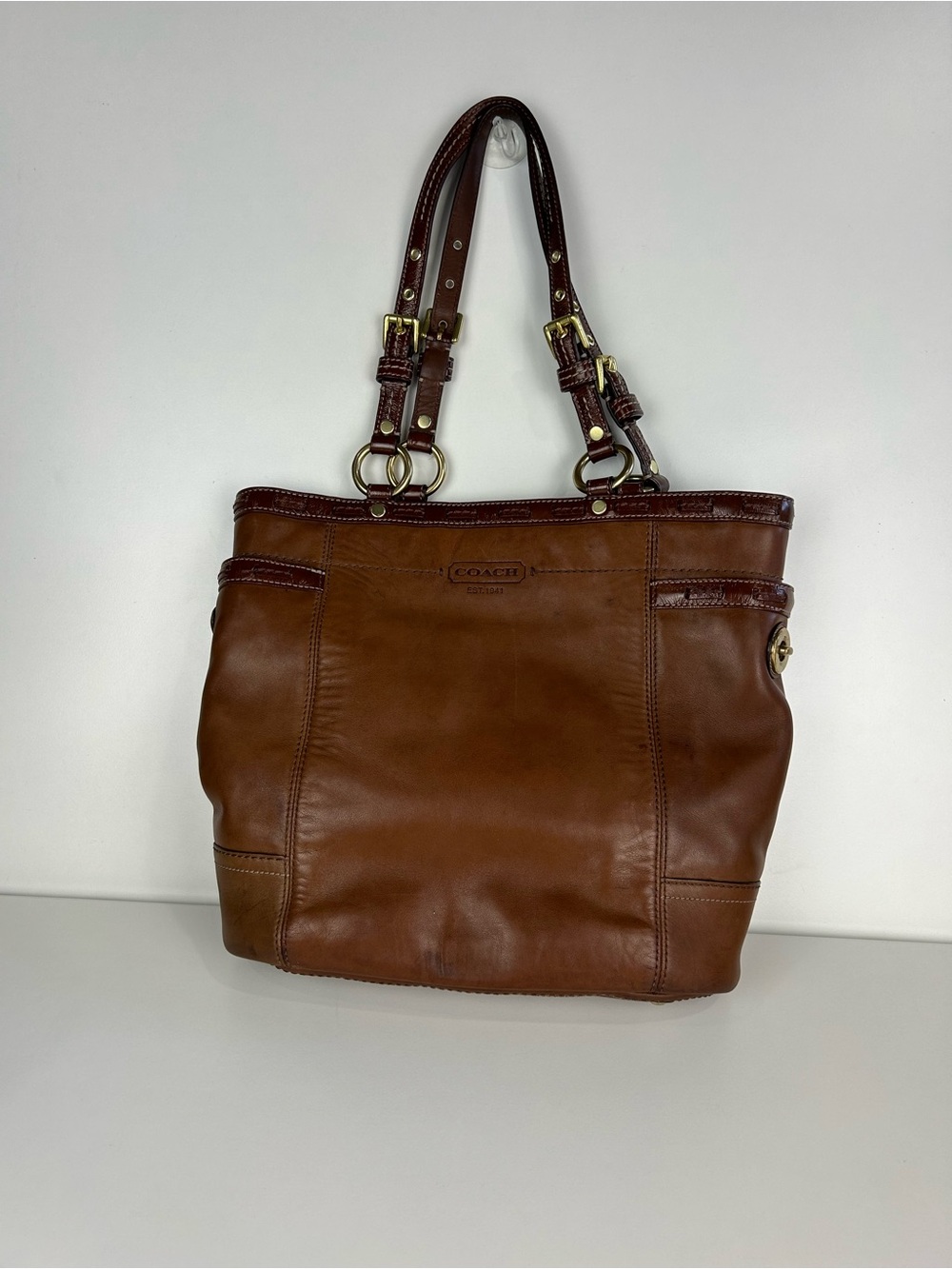 VINTAGE COACH GALLERY TOTE GOLD TONE HARDWARE